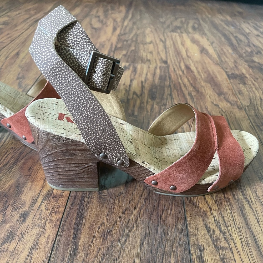 Never Worn Korks Platform Sandals - image 4